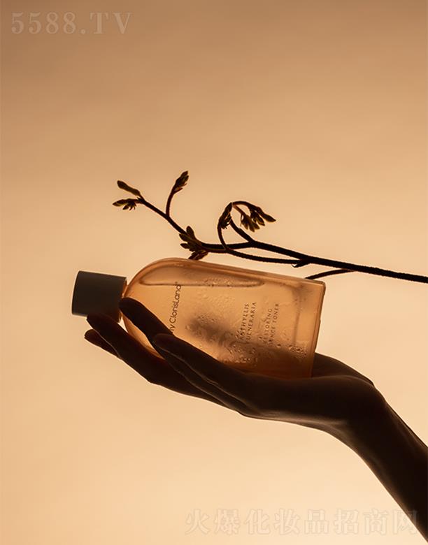 �����R�����ݣ����yƷ����؟�ι�˾�����ޢ�që�����o�S��(w��n)���Aˮ 100ml