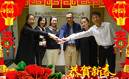 �P(y��ng)�ݓP(y��ng)��ף������옷���H���Ҹ����i���������gЦ��