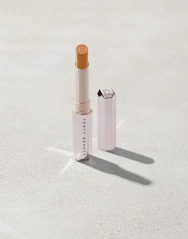 ·����܎��ˮ���yƷ(�Ϻ�)���޹�˾��Fenty Beauty�z�qС�����F�־Æ���ڼt��õ���Ϲ��٣��������ܛ�Ć���Ч��