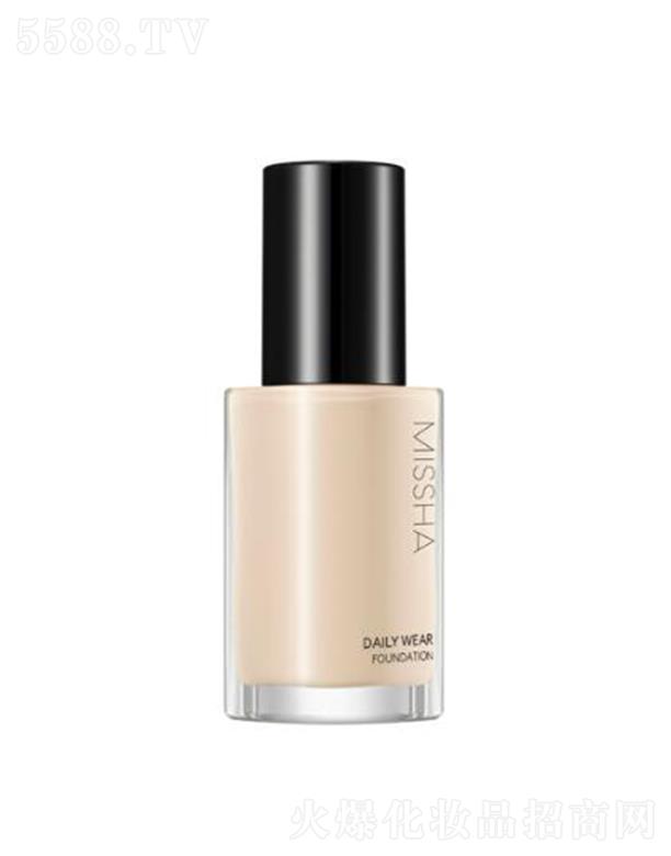 �����۲��Ż��yƷ���Q(m��o)���޹�˾���i�Н�(r��n)�⟨�ɷ۵�Һ(���w��) 35ml�ճ��õķ۵�Һ