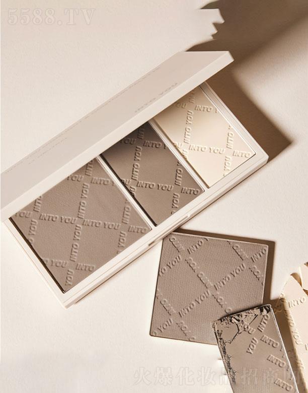 INTOYOU�߹�����һ�w�P��������