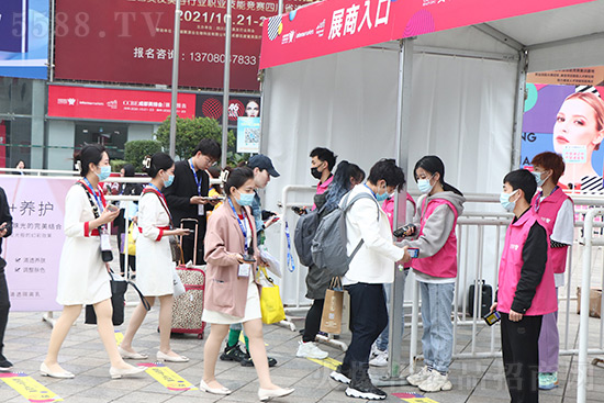 成都美業(yè)博覽會開幕了 成都美業(yè)博覽會開幕了