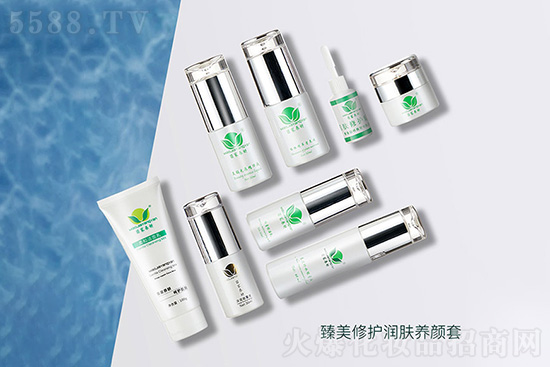 苗家養(yǎng)妍臻美修護潤膚養(yǎng)顏套 苗家養(yǎng)妍臻美修護潤膚養(yǎng)顏套