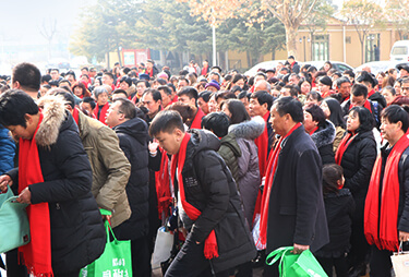 �t�t�������c���g�gϲϲ���𱬣���10�q���տ옷��